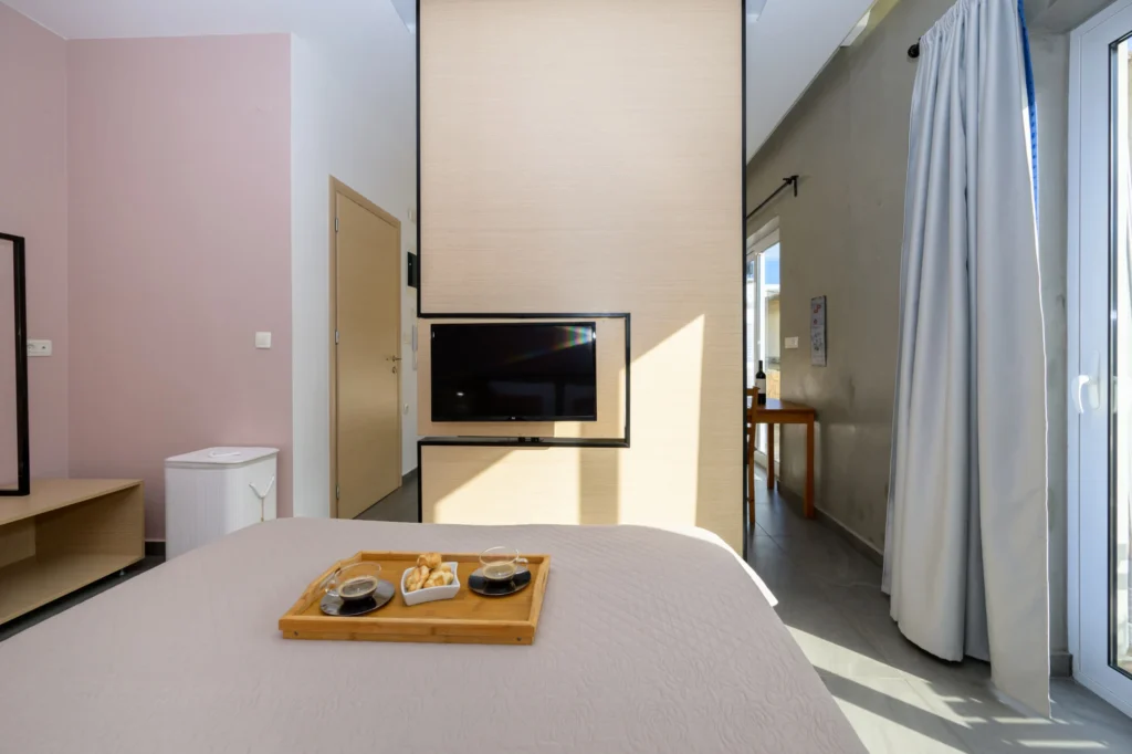 Cozy Downtown Holiday Apartment in Kissamos, Crete