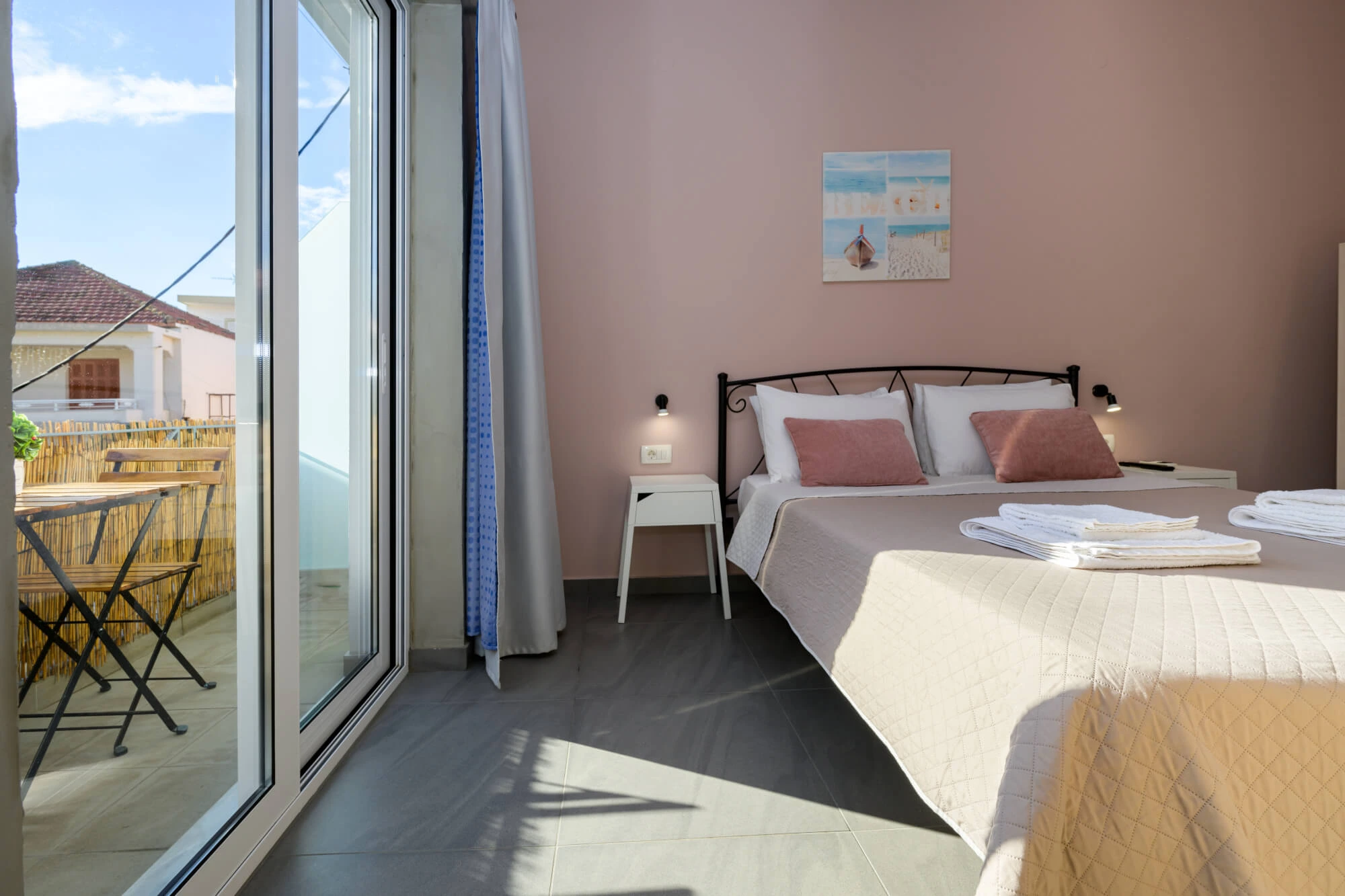 cozy-downtown-holiday-apartments-kissamos-crete-9