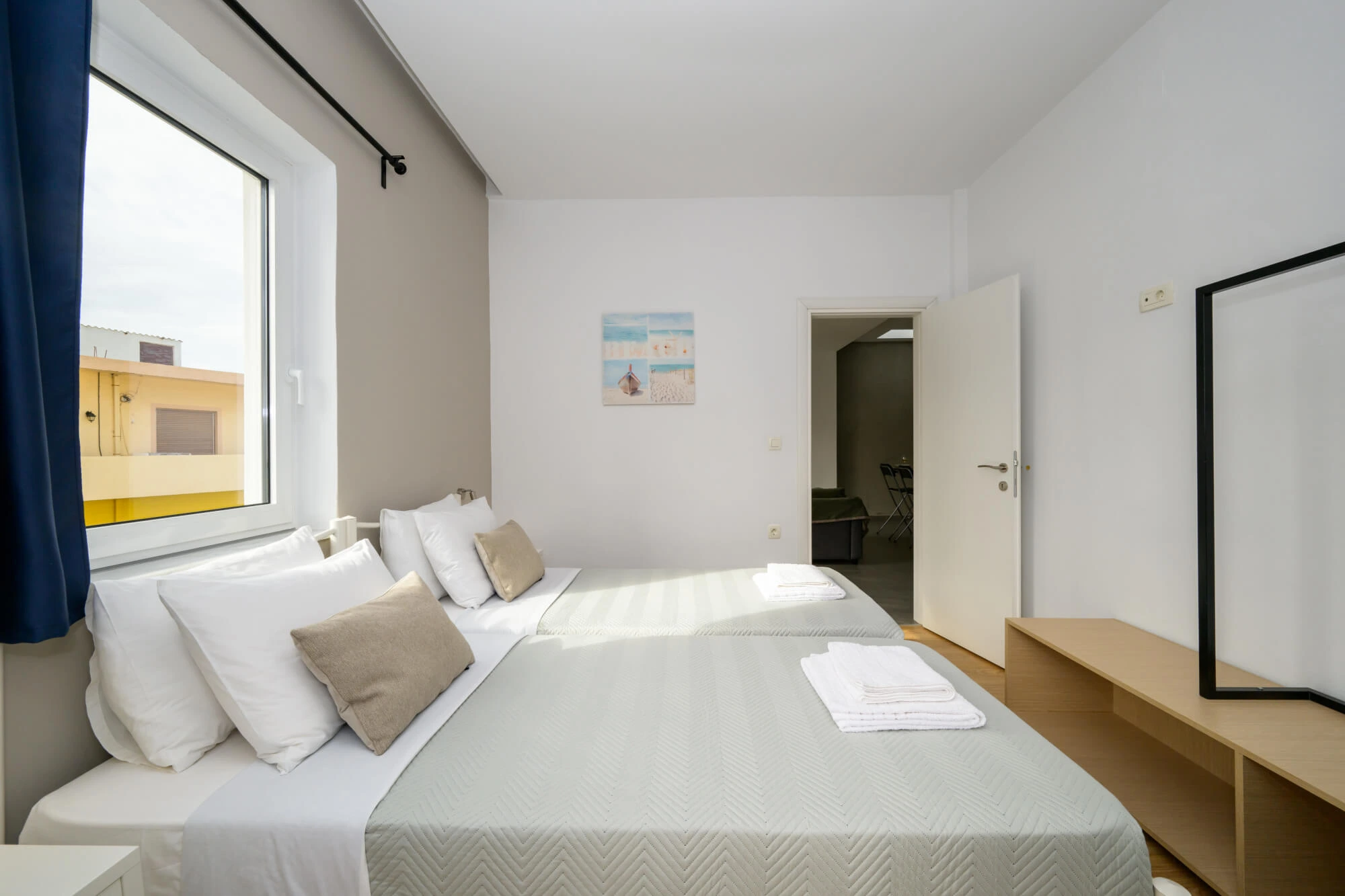 modern-spacious-holiday-apartments-kissamos-crete-47